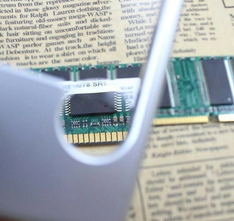 Portable Pocket Credit Card Size 3x 6x Magnifier Magnifying with LED light Glass - Image 6