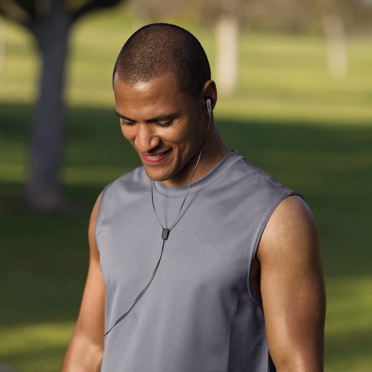 Bose SoundSport in-ear headphones - Charcoal - Image 3